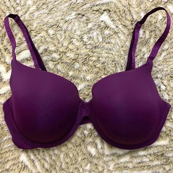 Victoria's Secret purple demi bra - Picture 1 of 4